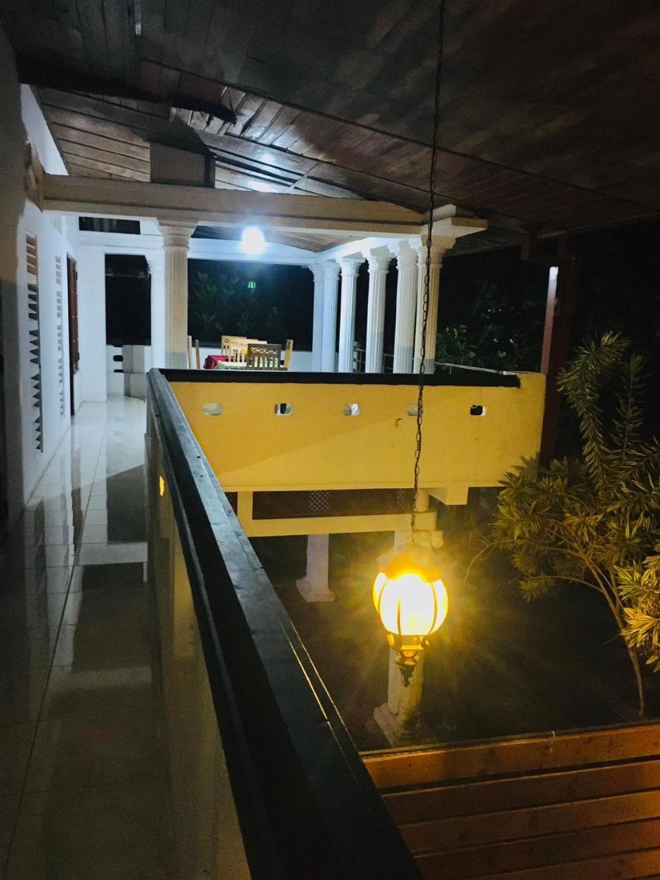 Aura City Hostel Anuradhapura Kültér fotó
